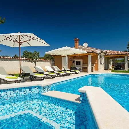 Dom wakacyjny Nera Pula