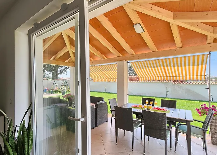 Nera Будинок відпочинку Пула